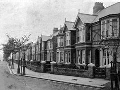 Priory-Avenue-c1911.